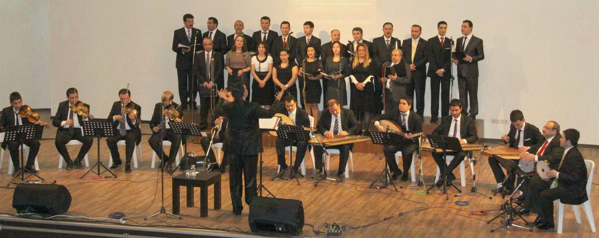 Şanlıurfa\'da Tsm Topluluğu "Aşıklar Makamı" Konserini Sundu