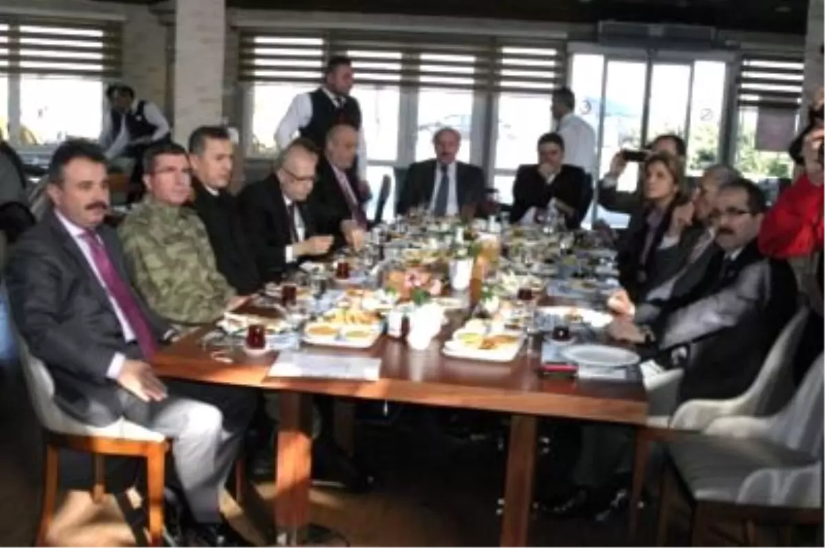 Turmepa Baytom'u Tanıttı