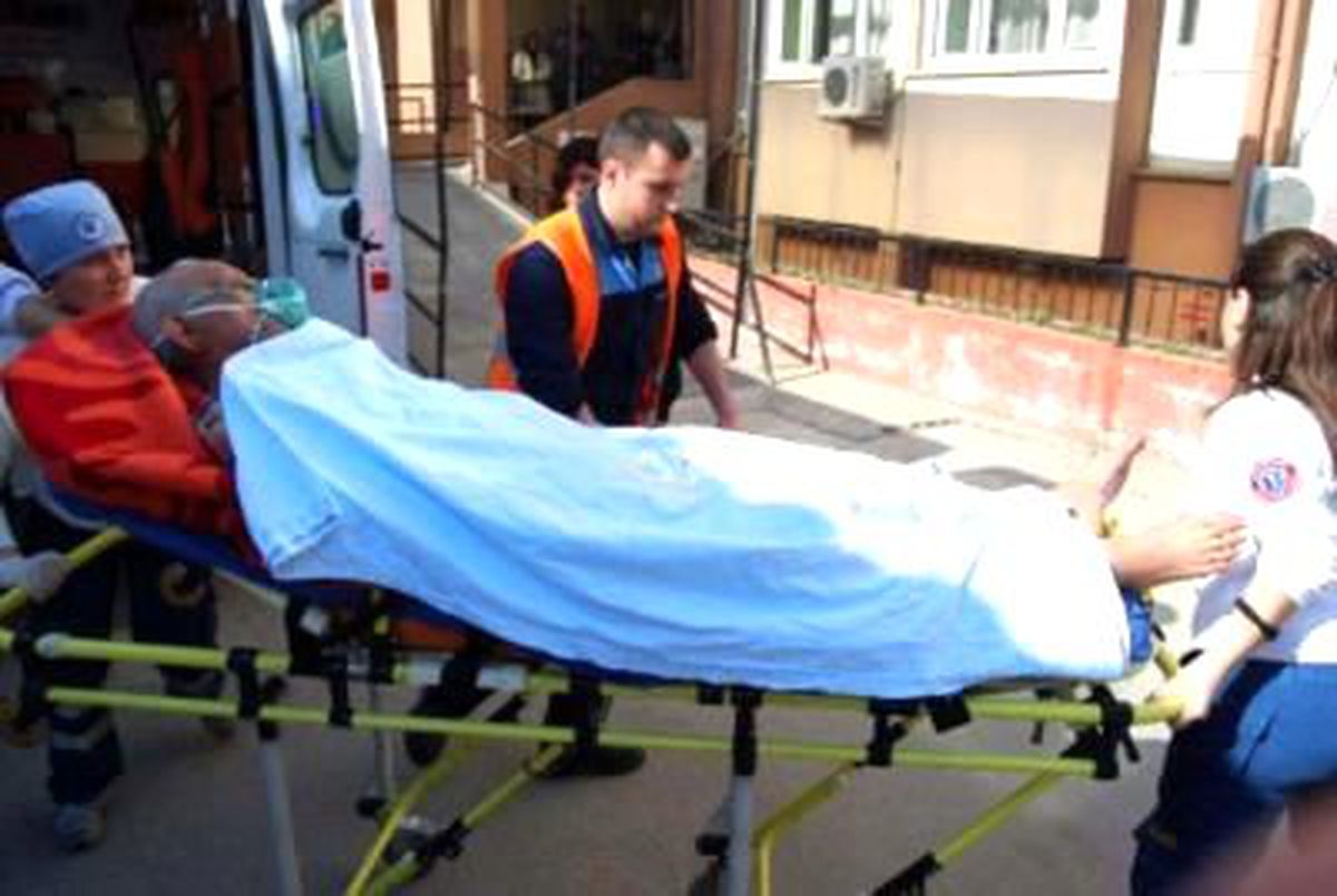 Yaşlı Çift, Sobadan Sızan Karbonmonoksit Gazından Zehirlenerek Öldü