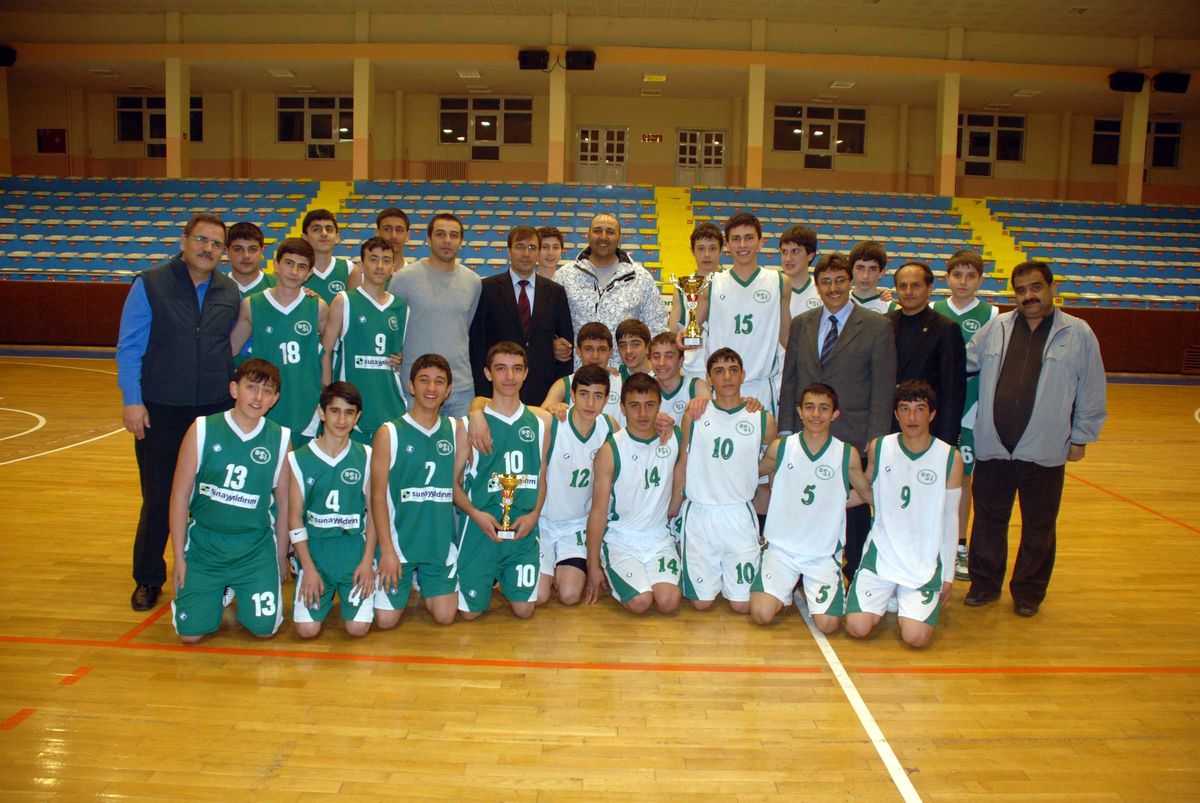 Yıldızlarda Şampiyon Dsi