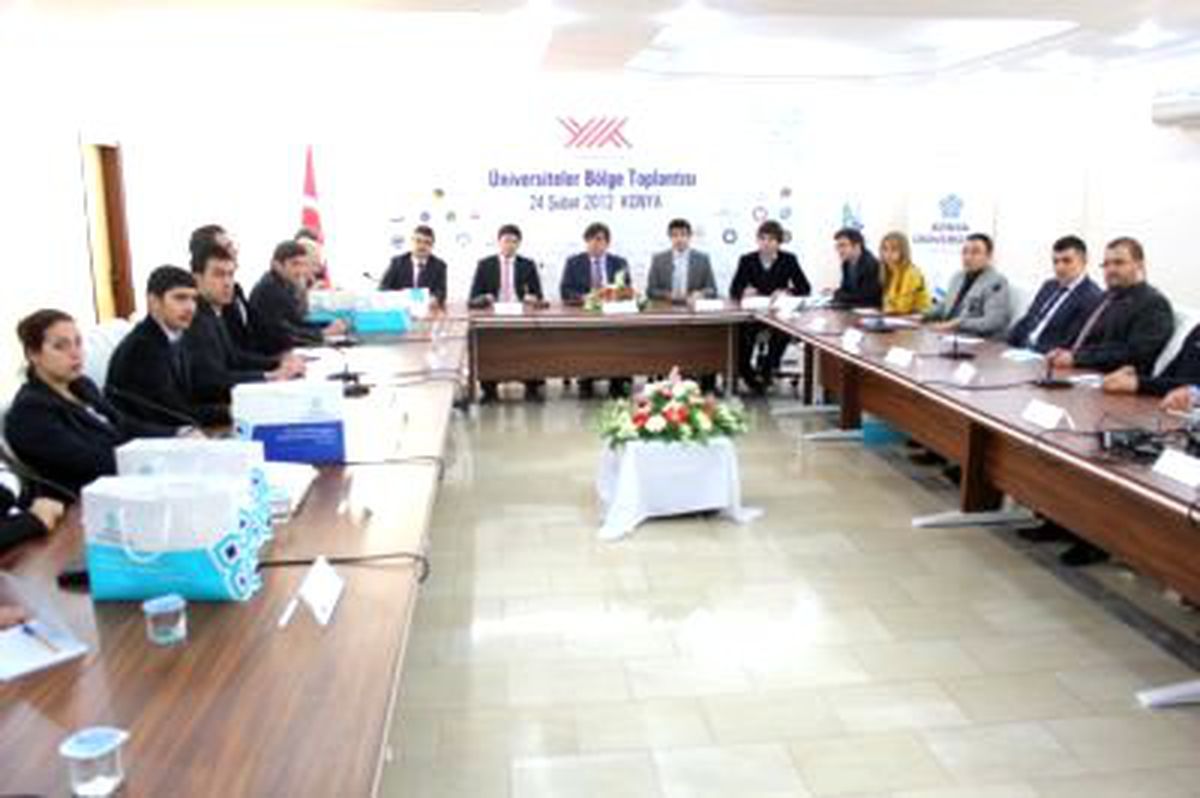 YÖK Başkanı Çetinsaya, Öğrenci Konseyi Başkanlarıyla Buluştu