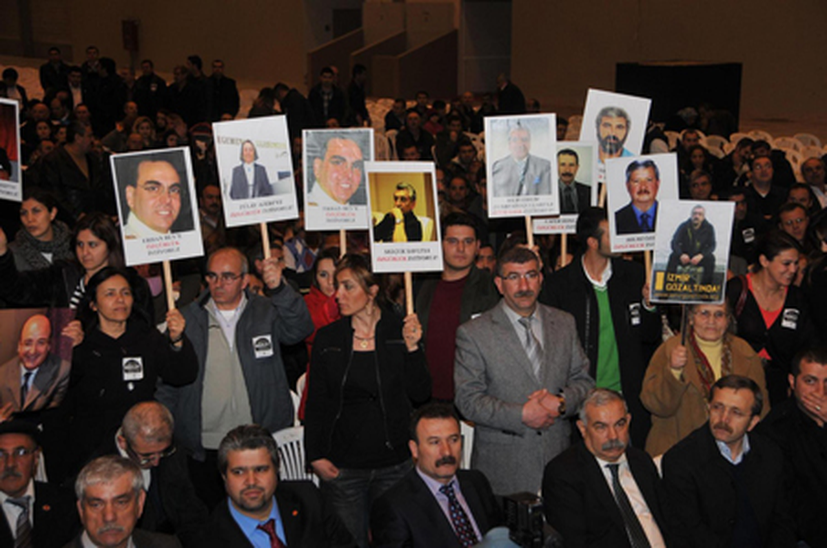 "Adalet İstiyoruz"