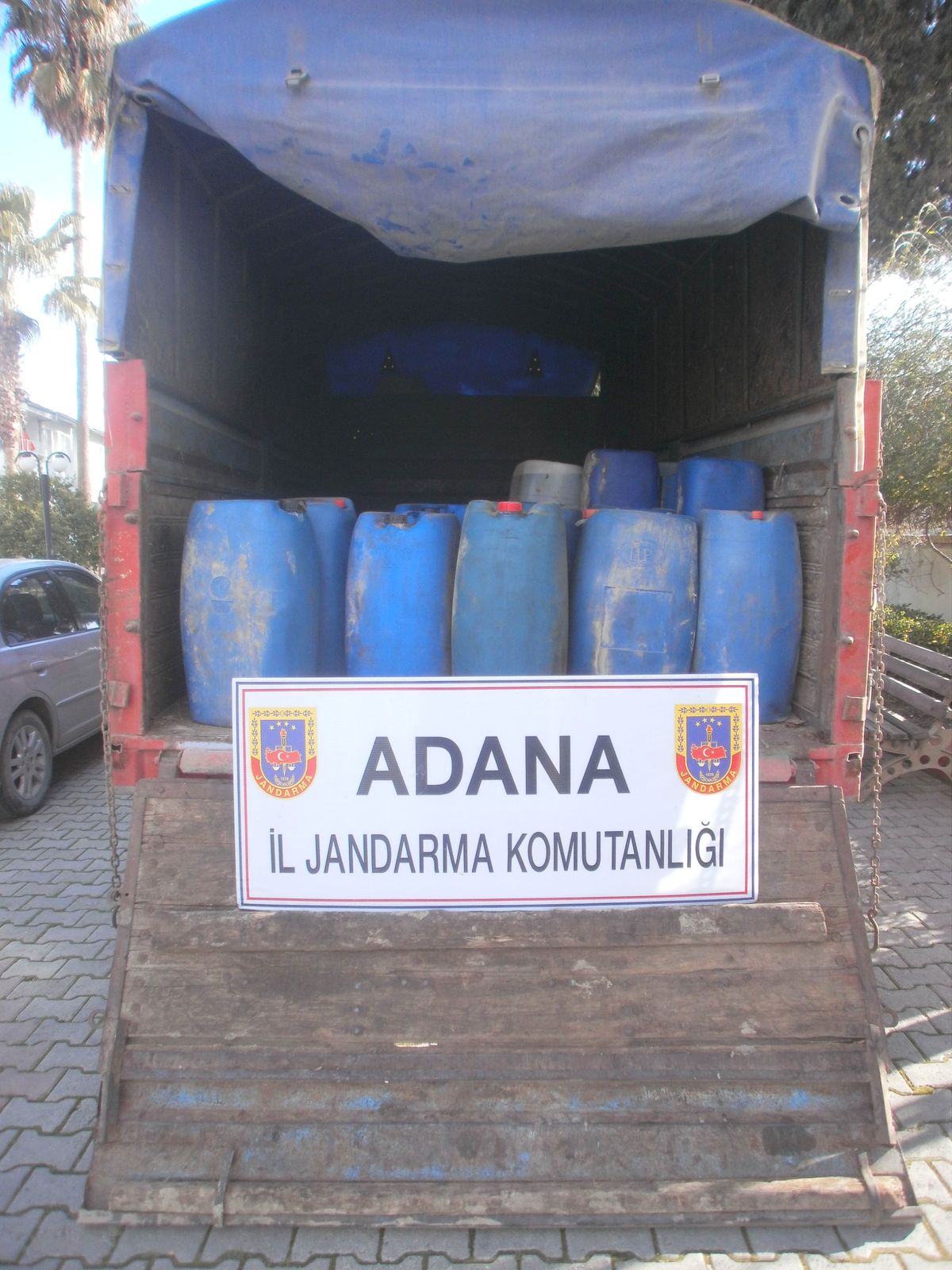 Adana\'da Kaçak Akaryakıt Operasyonu