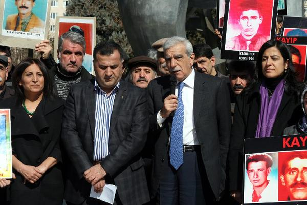 "Kürt de Türk de Özgür Olsun"