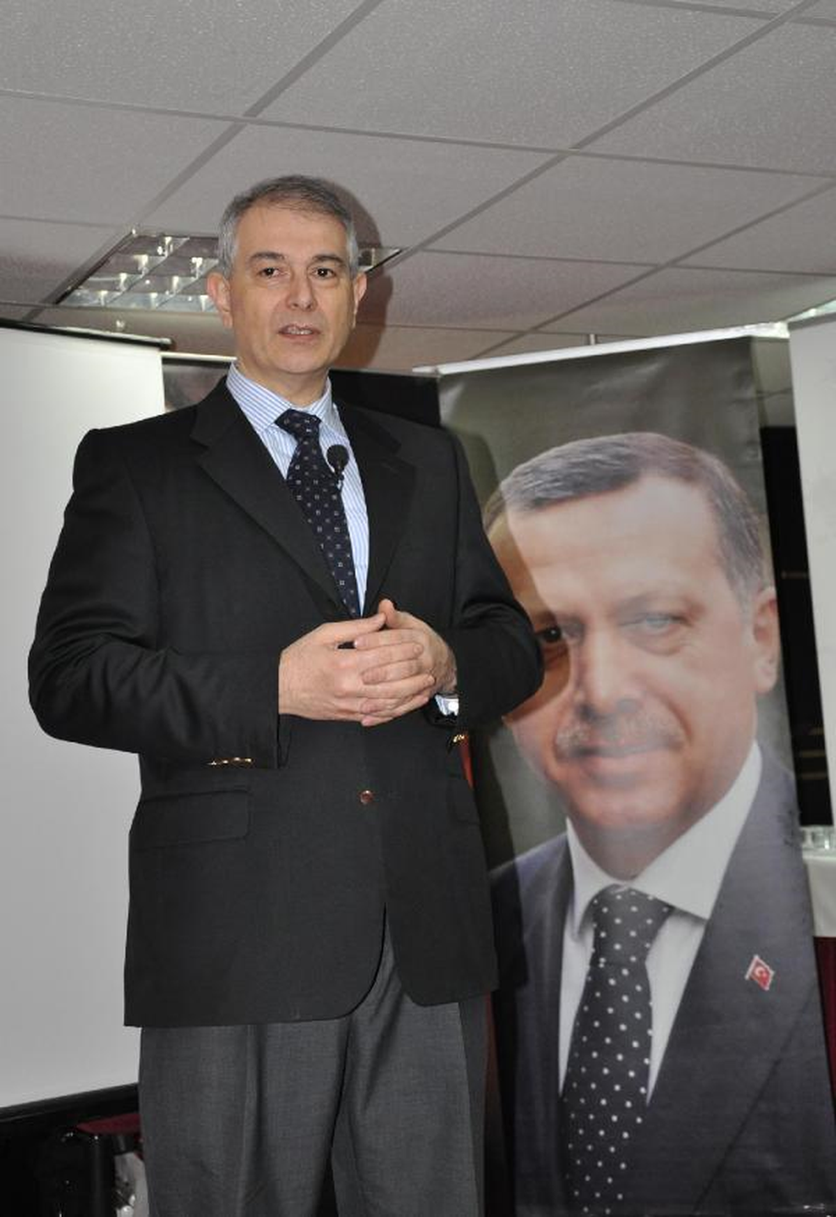 AK Parti'li Denemeç: Türkiye 10 Yılda Büyük Değişim Yaşadı