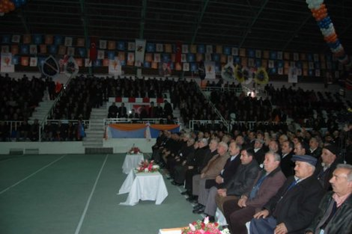 Ak Parti Merkez İlçe Kongresi Yapıldı