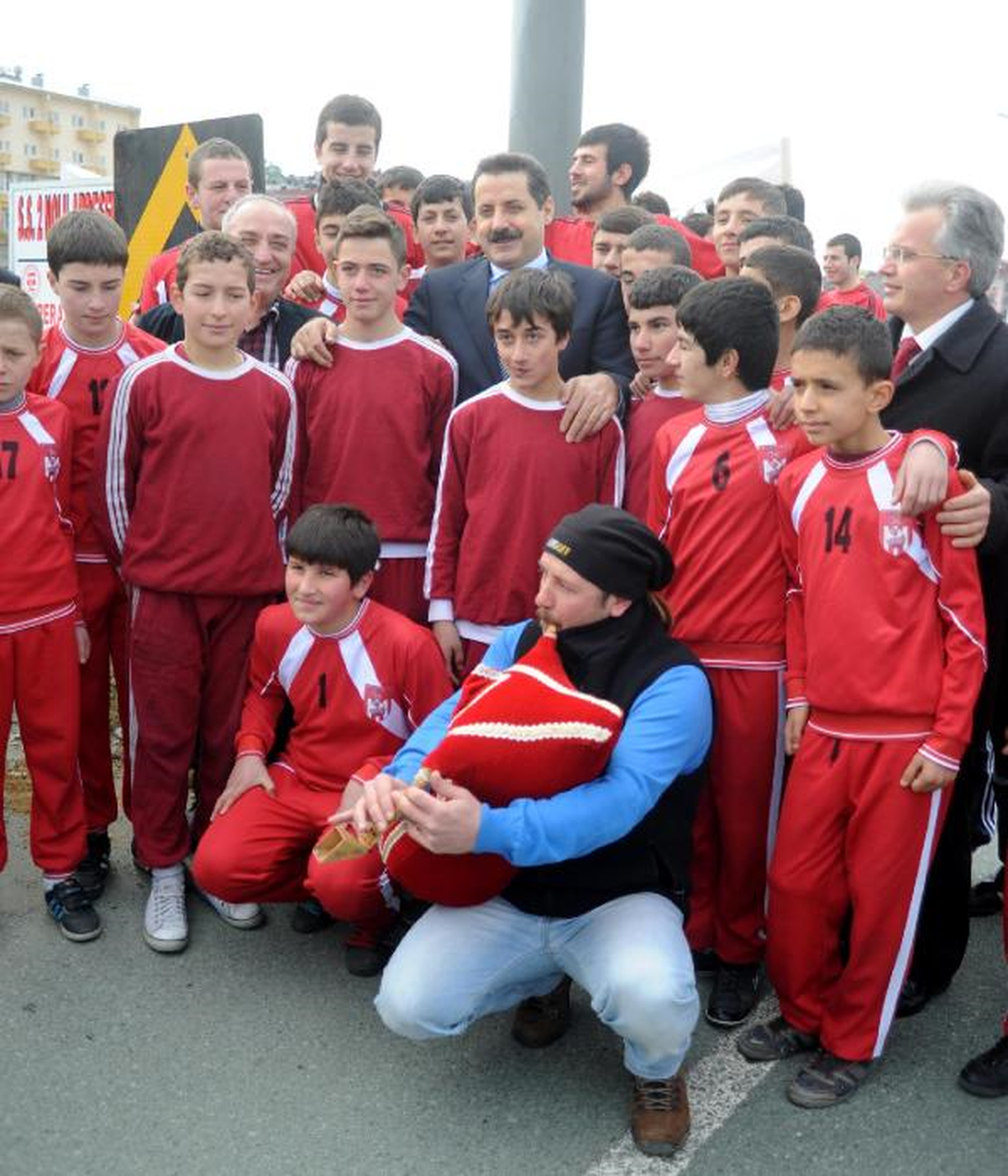 Bakan Çelik: 2 Milyon Emekliye Yılda 3 Milyar TL İmkan Sağlanacak