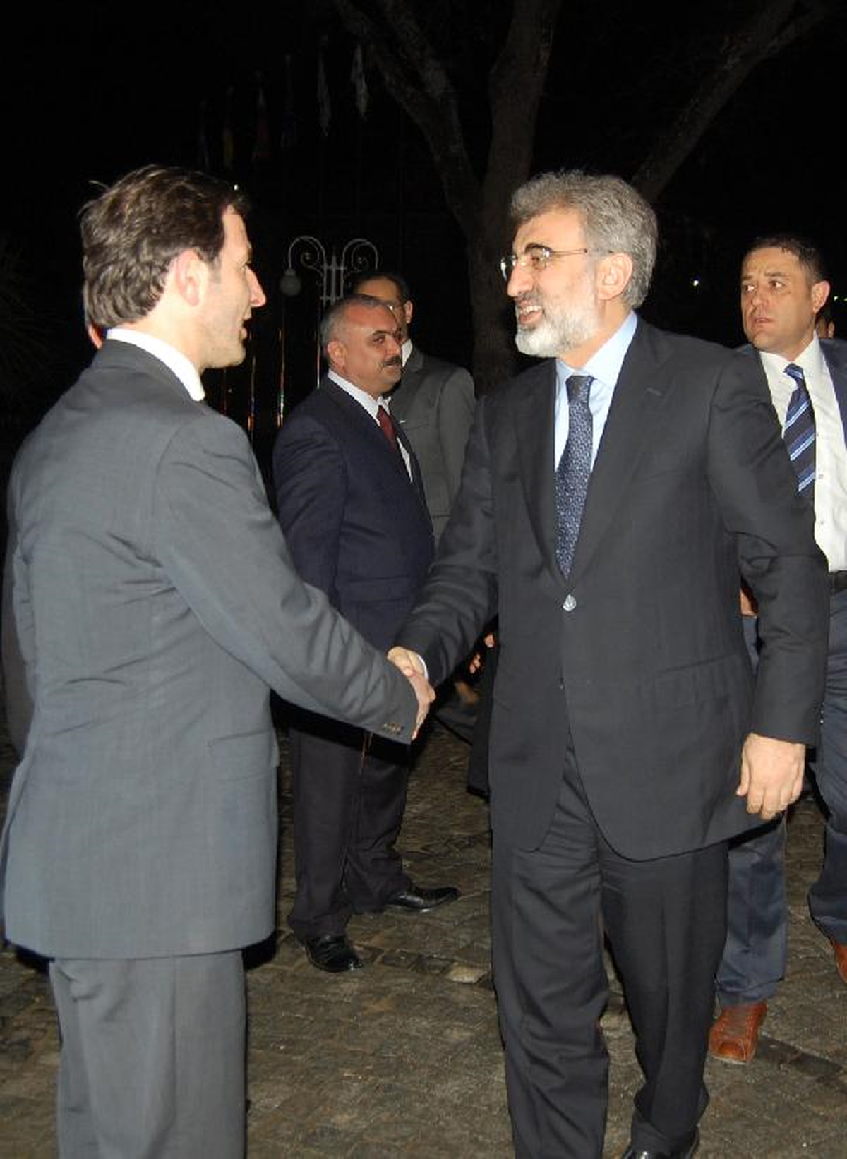 "Türkiye Her Yönüyle Büyümeli"