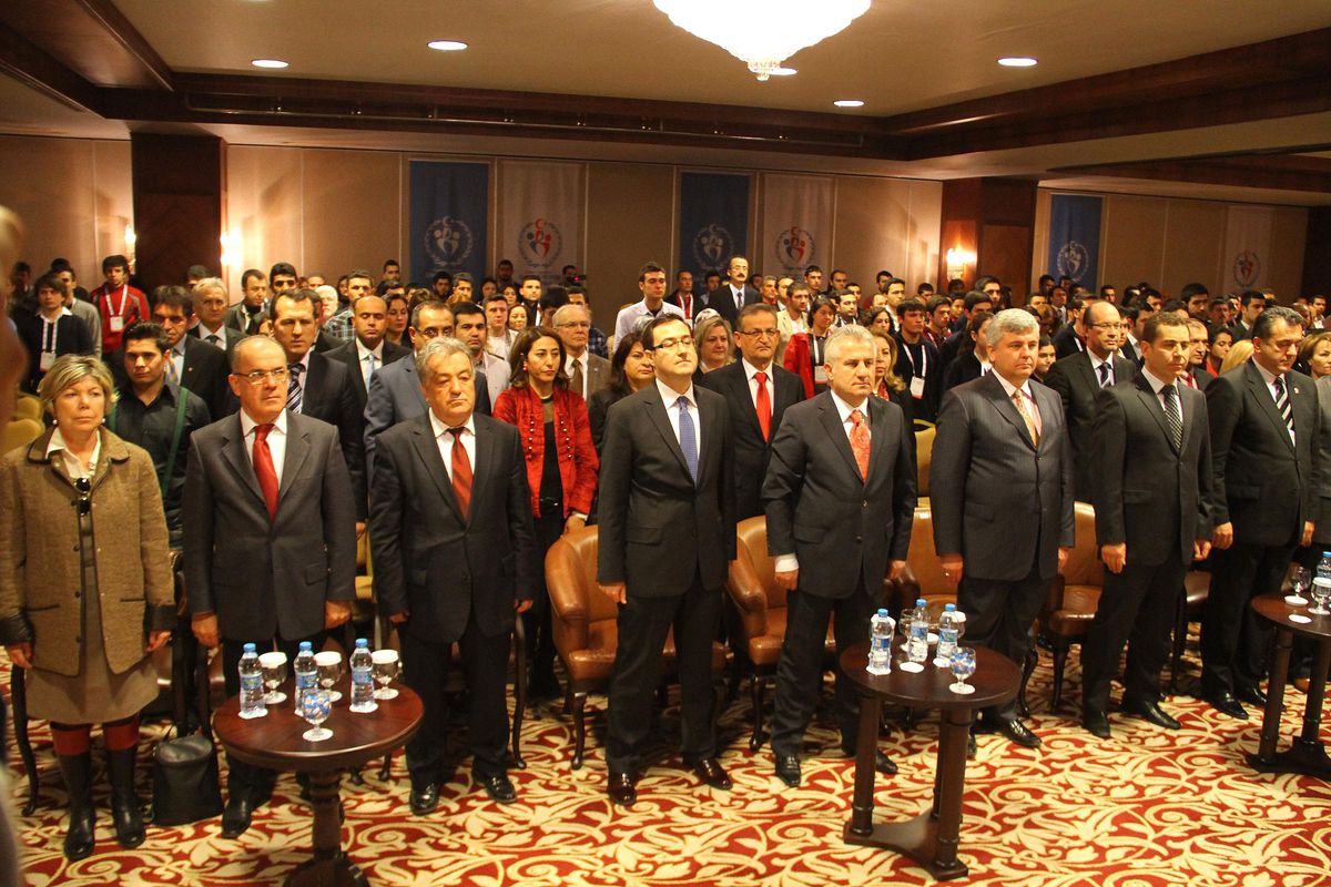 Bölgesel Gençlik Çalıştayı Başladı