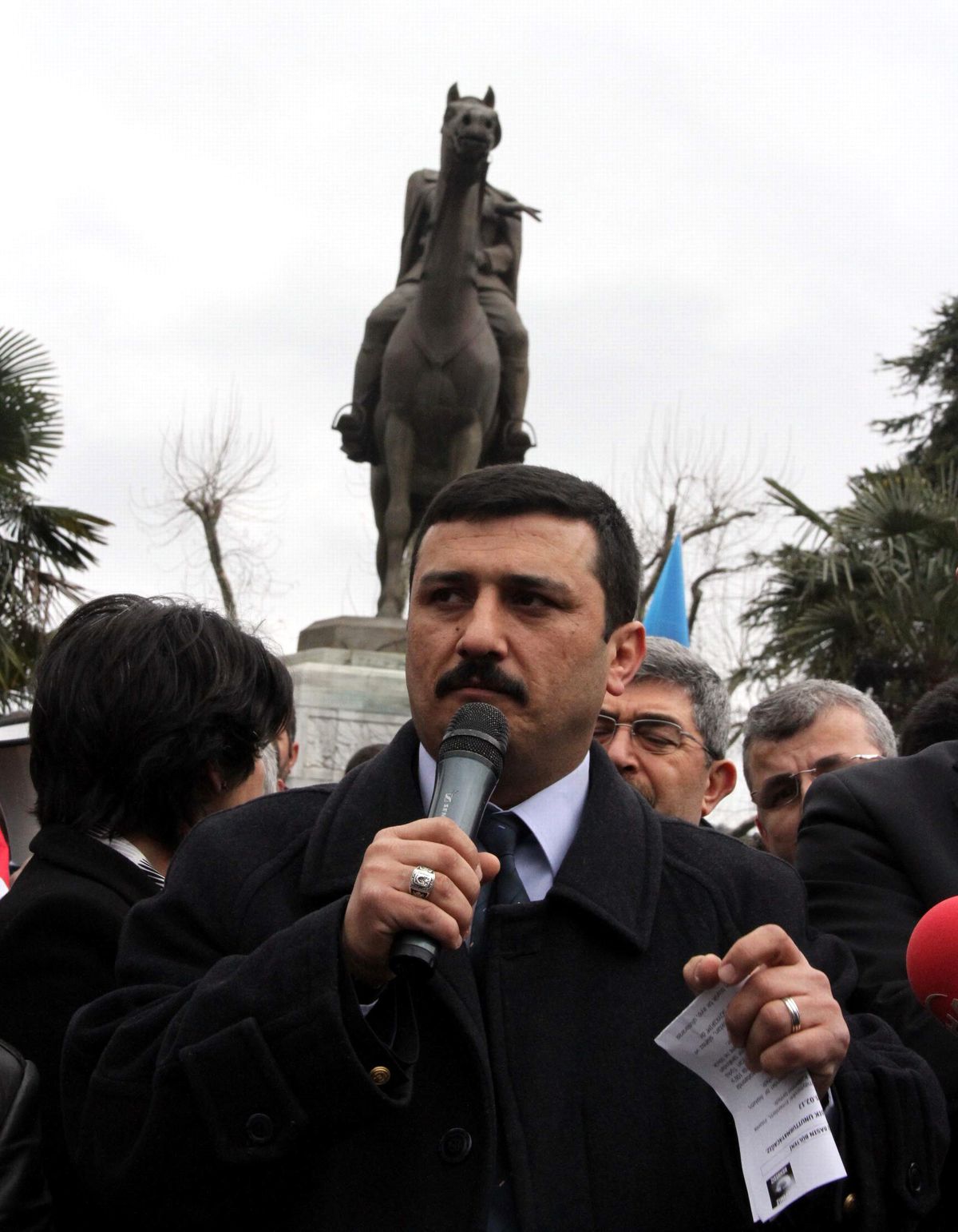 Bursalılar Hocalı Katliamı\'nı Protesto İçin Yürüdü