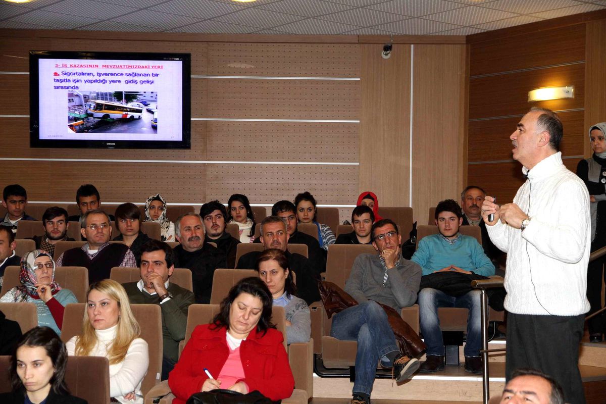 Büyükşehir Personeline İş Sağlığı Eğitimi