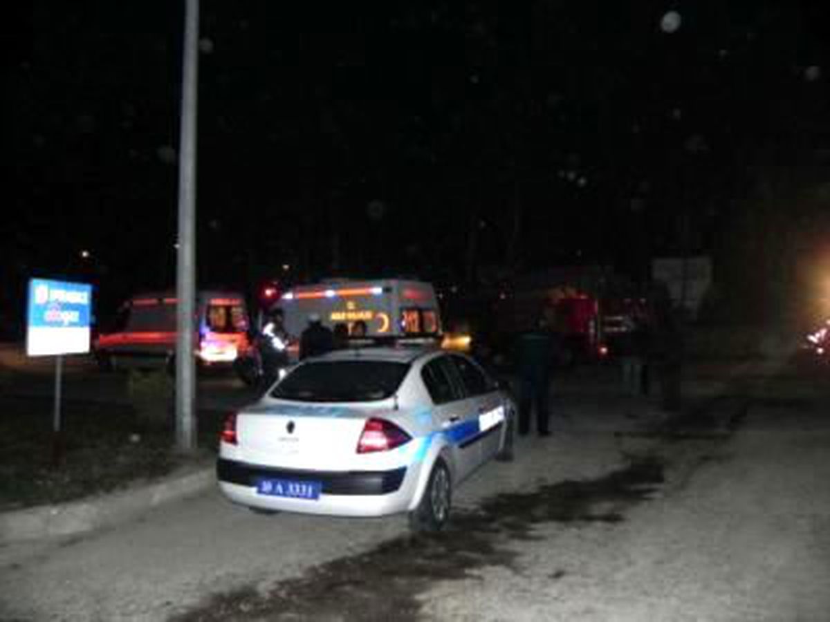 Çay Bahçesi Yangında Kullanılamaz Hale Geldi