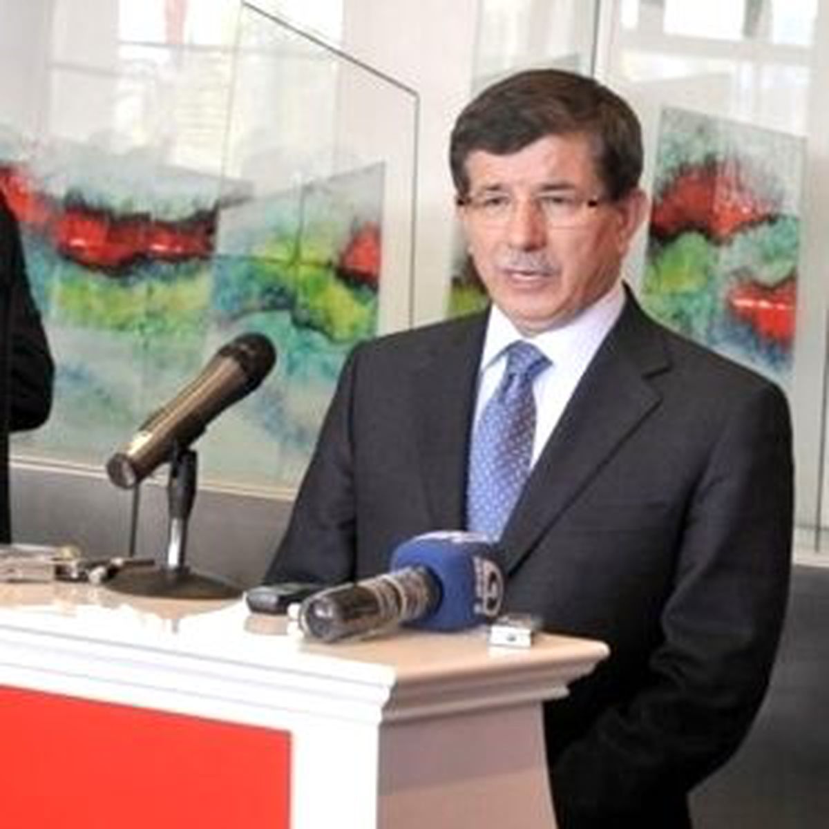 Davutoğlu Arabuluculuk Konferansı'nda