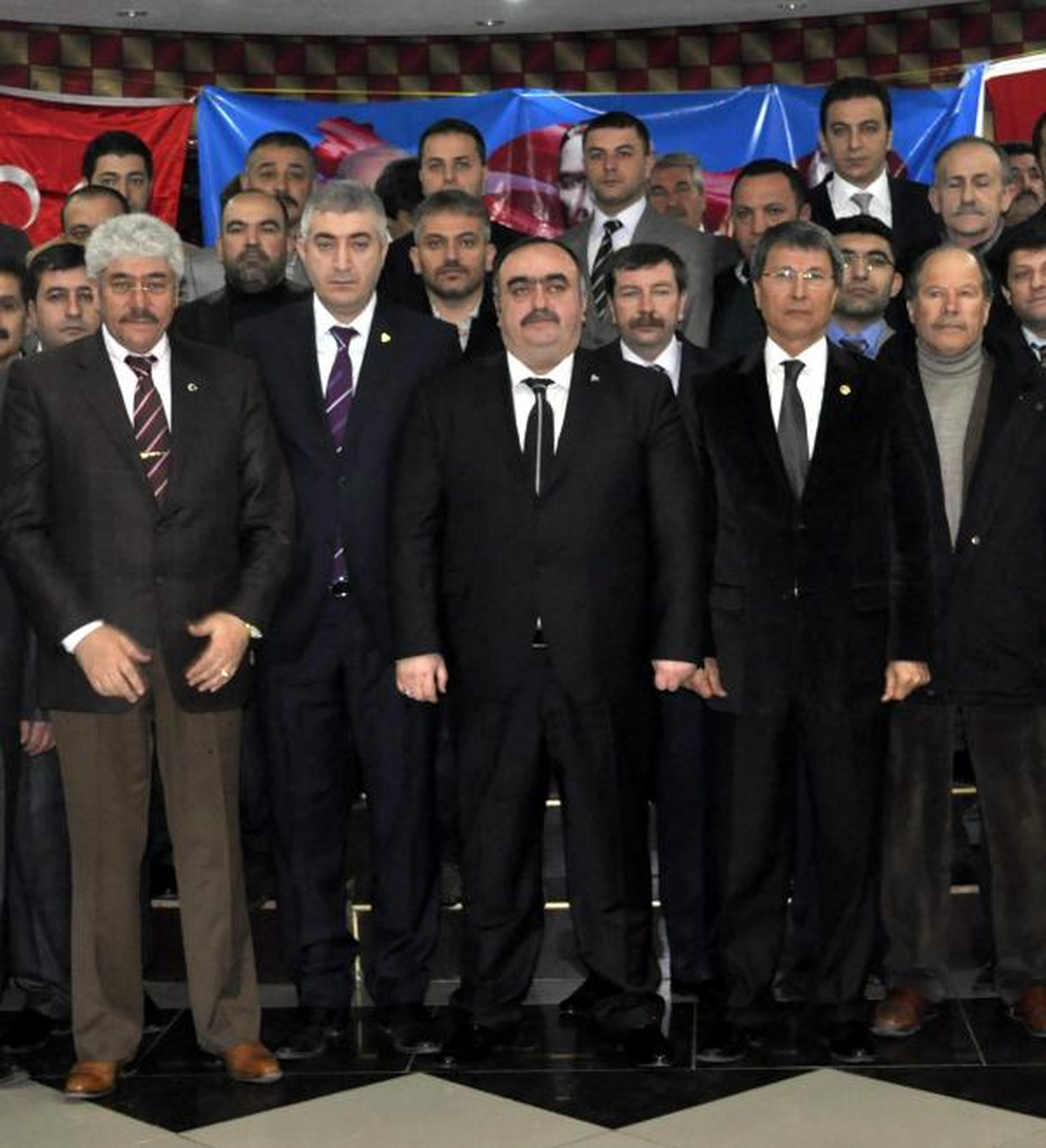 Halaçoğlu\'ndan Gençliğe Hitabe Yorumu