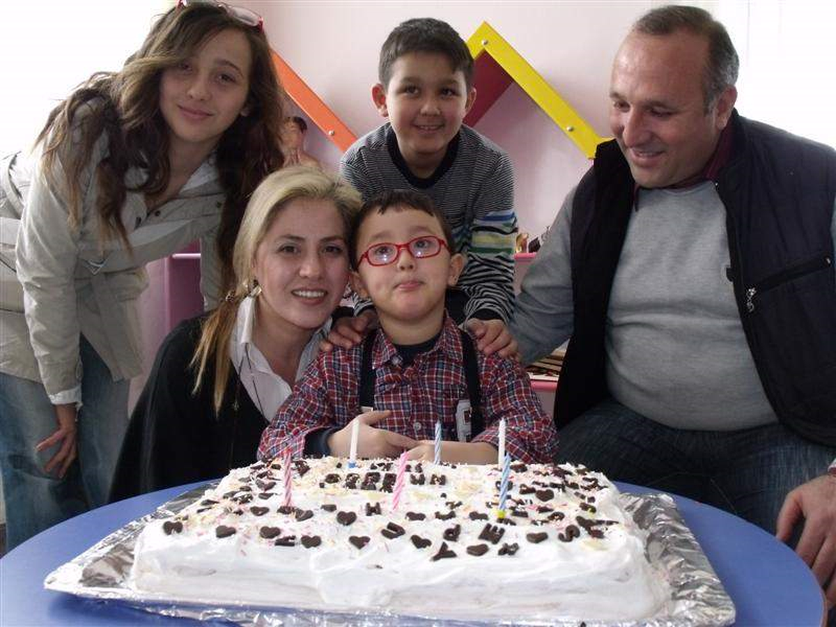 Minik Öğrenci İçin Doğum Günü Partisi