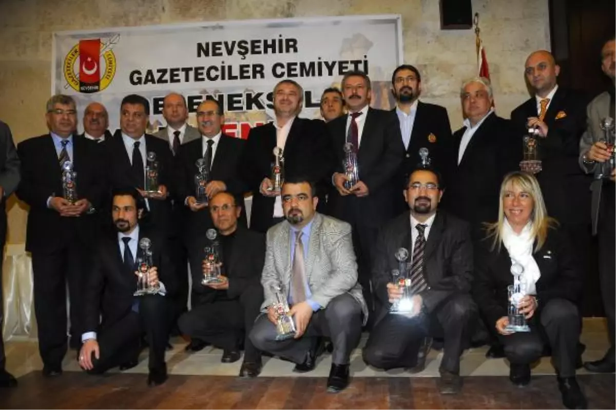 Ngc Yılın En Başarılılarına Plaketlerini Verdi