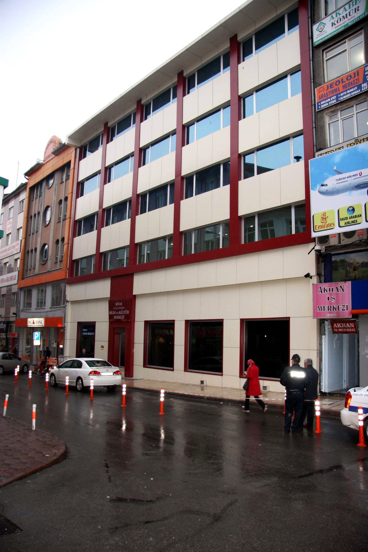 37 Kişinin Öldüğü Bina Artık Öğrencilerin Bilim Kaynağı