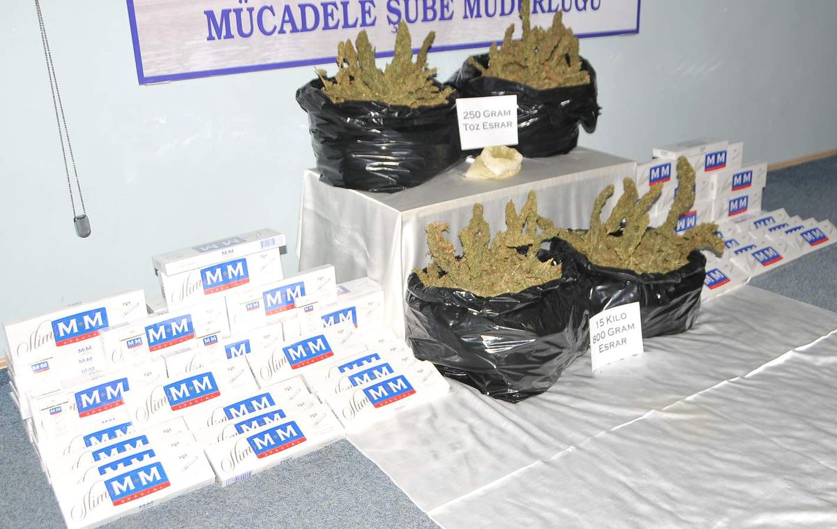 Şanlıurfa\'da 16 Kilo Uyuşturucu Ele Geçirildi