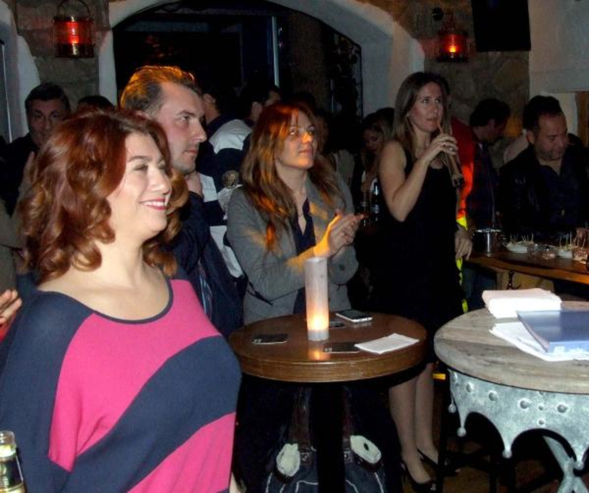 Suzan Kardeş Bodrum\'da Coşturdu