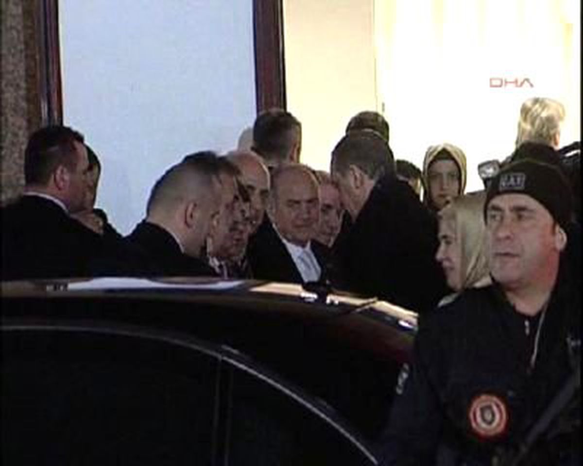 Başbakan Erdoğan Nikah Şahitiliği Yaptı