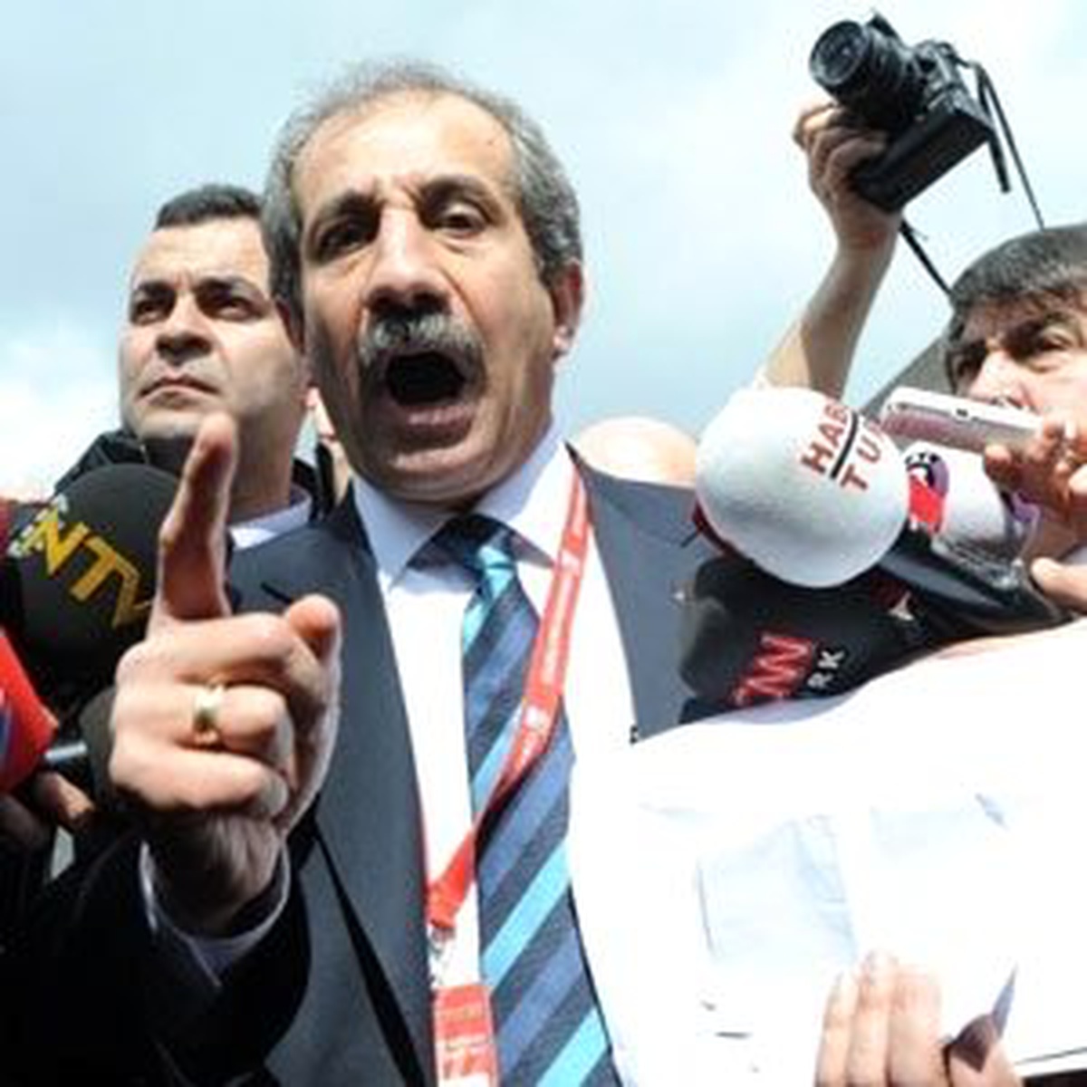 Chp\'li Gök: "Kurultay Hukuksuz"