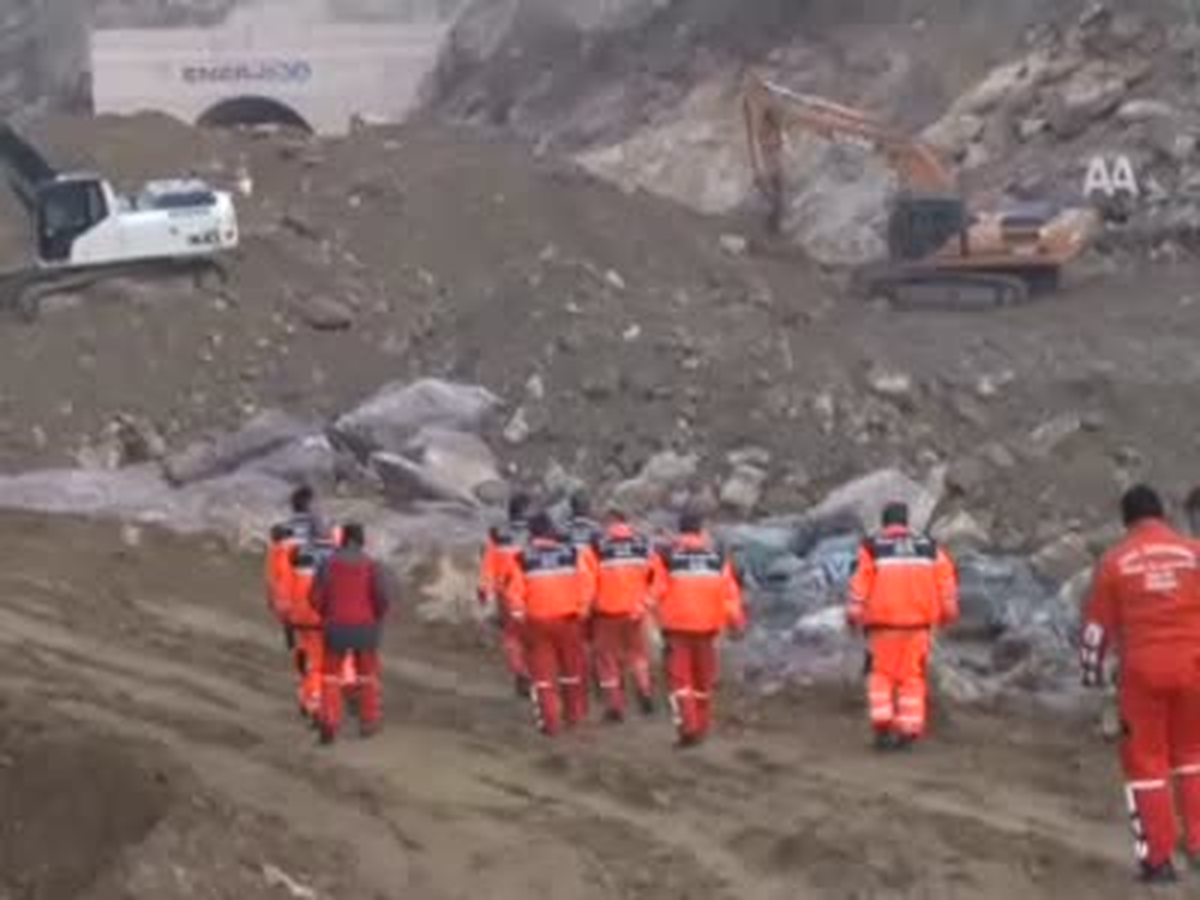 Dalgıçlar Göksu Nehri\'nde