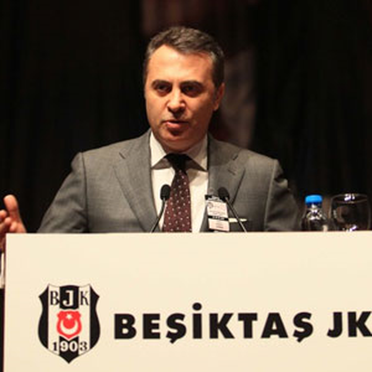 Fikret Orman\'dan Demirören\'e Sorular
