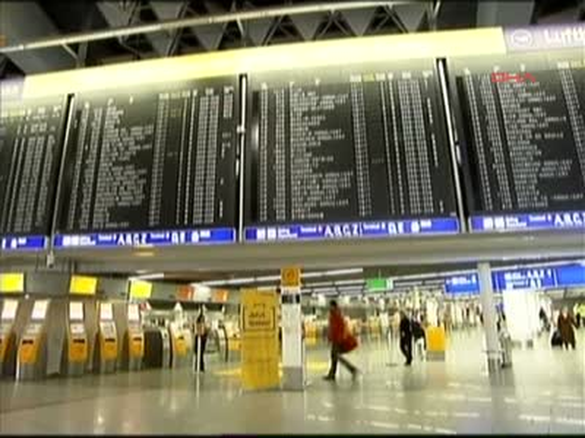 Frankfurt Havalimanı\'ndaki \'İyimser Hava\' Çabuk Bitti