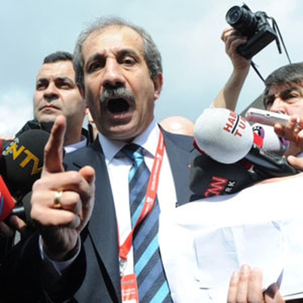 Gök: Bu Kurultay Kanuna Aykırı