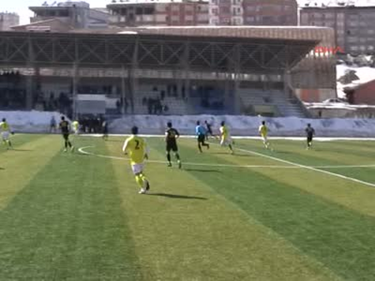 Hakkari ile Muş Spor Arasında Oyanan Karşılaşmada Gerginlik