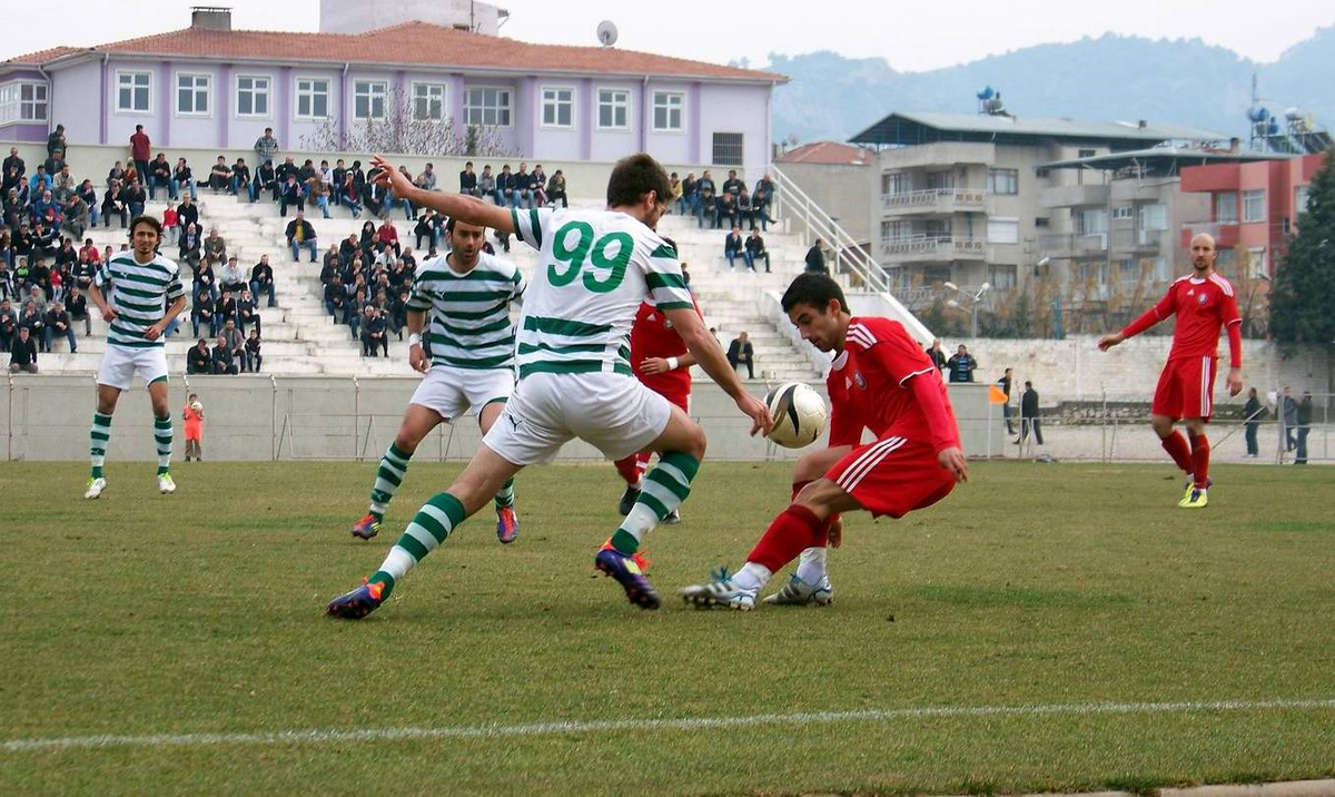 Manisa Derbisinde Puanlar Paylaşıldı