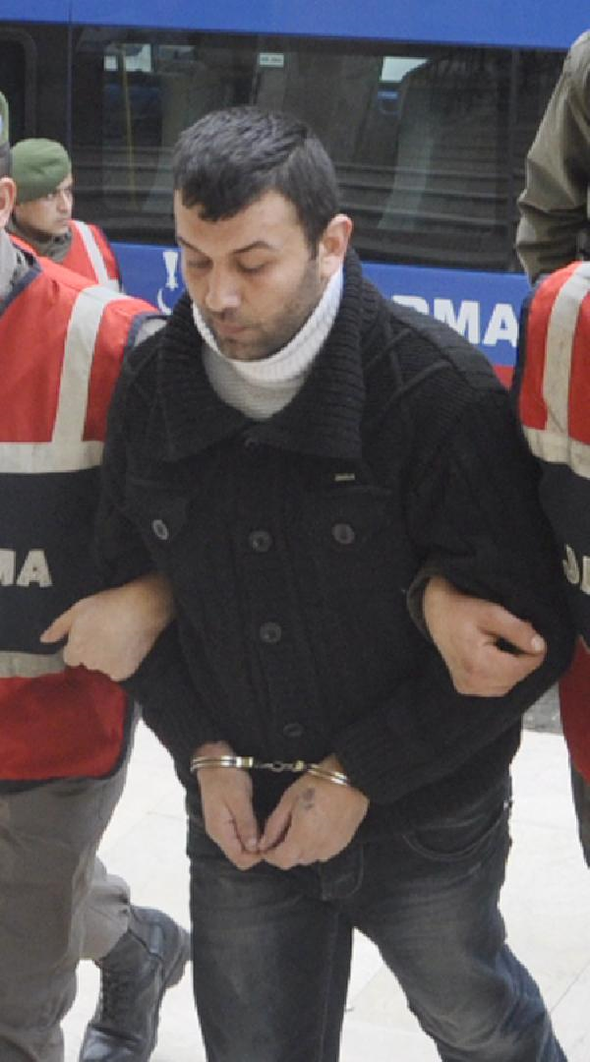 Tarlada Eli Dışarıda Gömülü Cesedin Sırrı Çözüldü