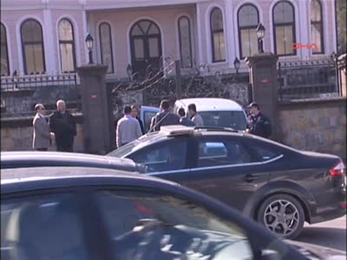 Başbakan\'a Doğumgünü Sürprizi