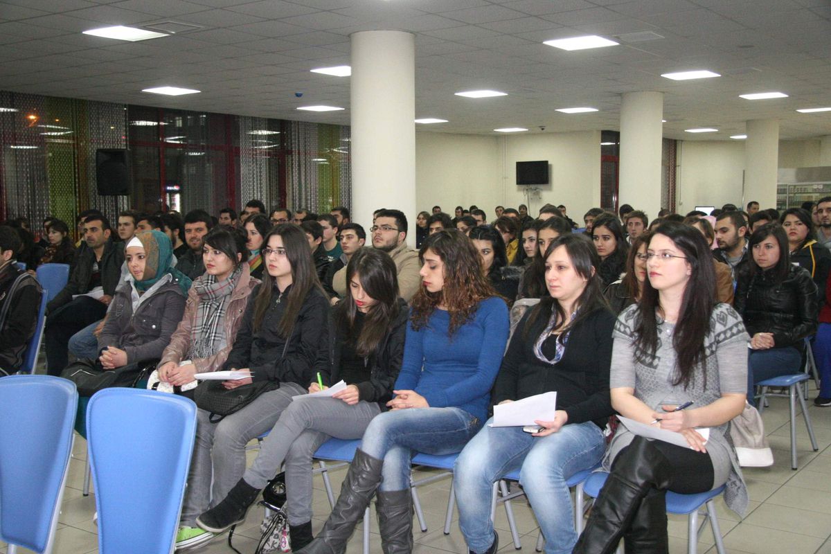 Yurtkur\'dan "Liderlik Eğitimi" Toplantısı