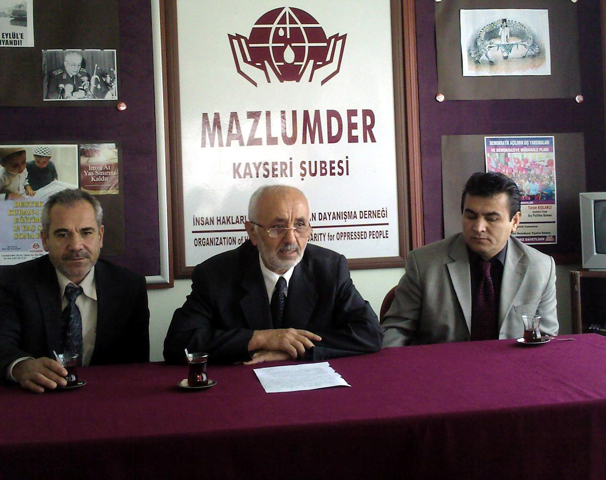 " 28 Şubat Millet İradesine Darbe Vurdu"