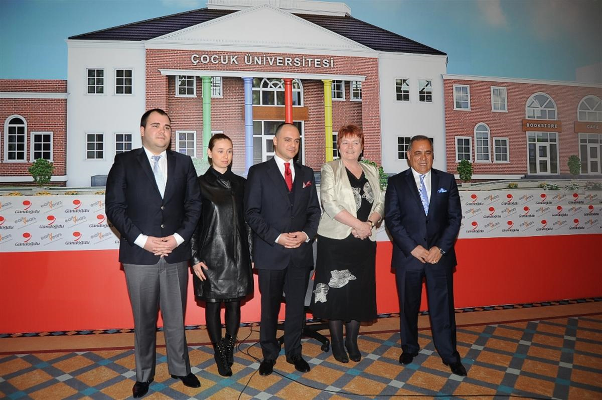 Adana'ya Uluslararası Çocuk Üniversitesi Kampüsü