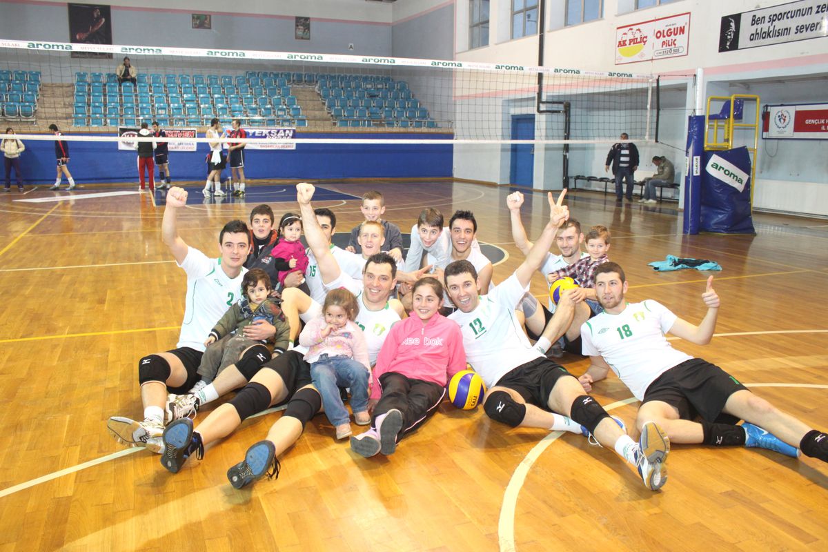 Aroma Erkekler Voleybol 2. Ligi