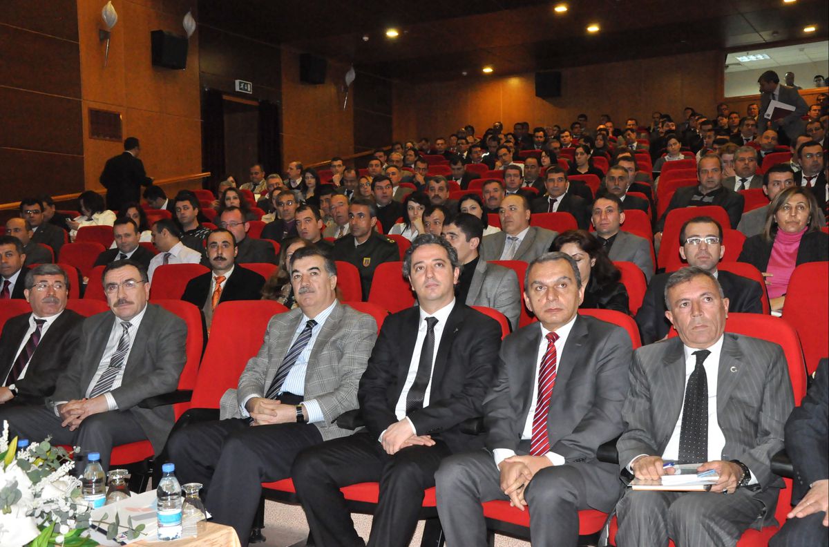 Aydın\'da 3 Gün Sürecek Kamu İhale Mevzuatı Semineri Başladı