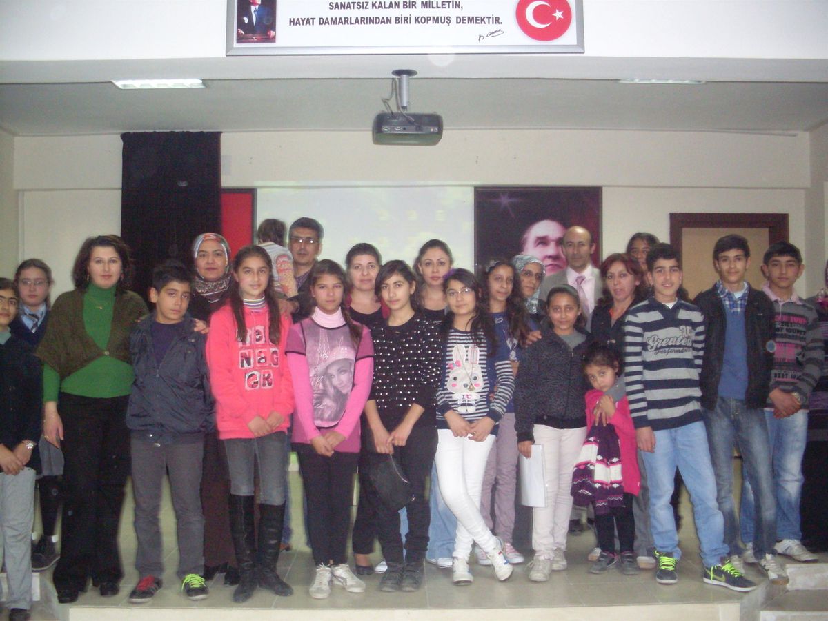 Çağdaşkent İlköğretim Okulu\'nun Proje Başarısı
