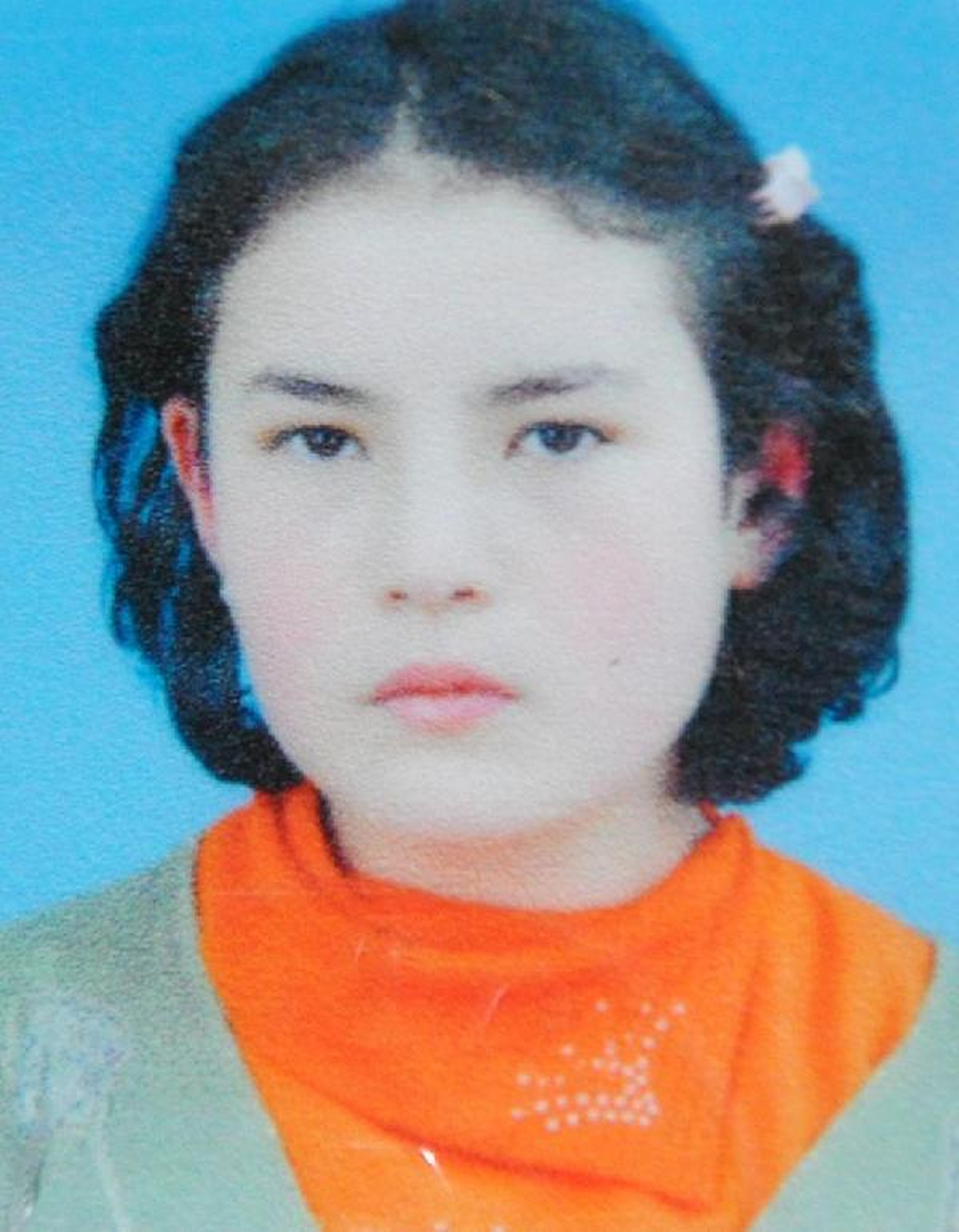 Çatı Katında Kendini Astı