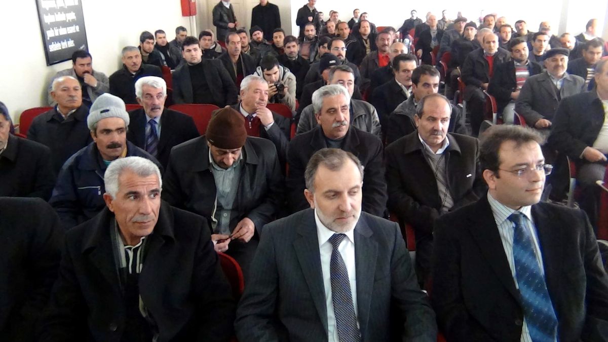 Erciş\'te Deprem Konferansı