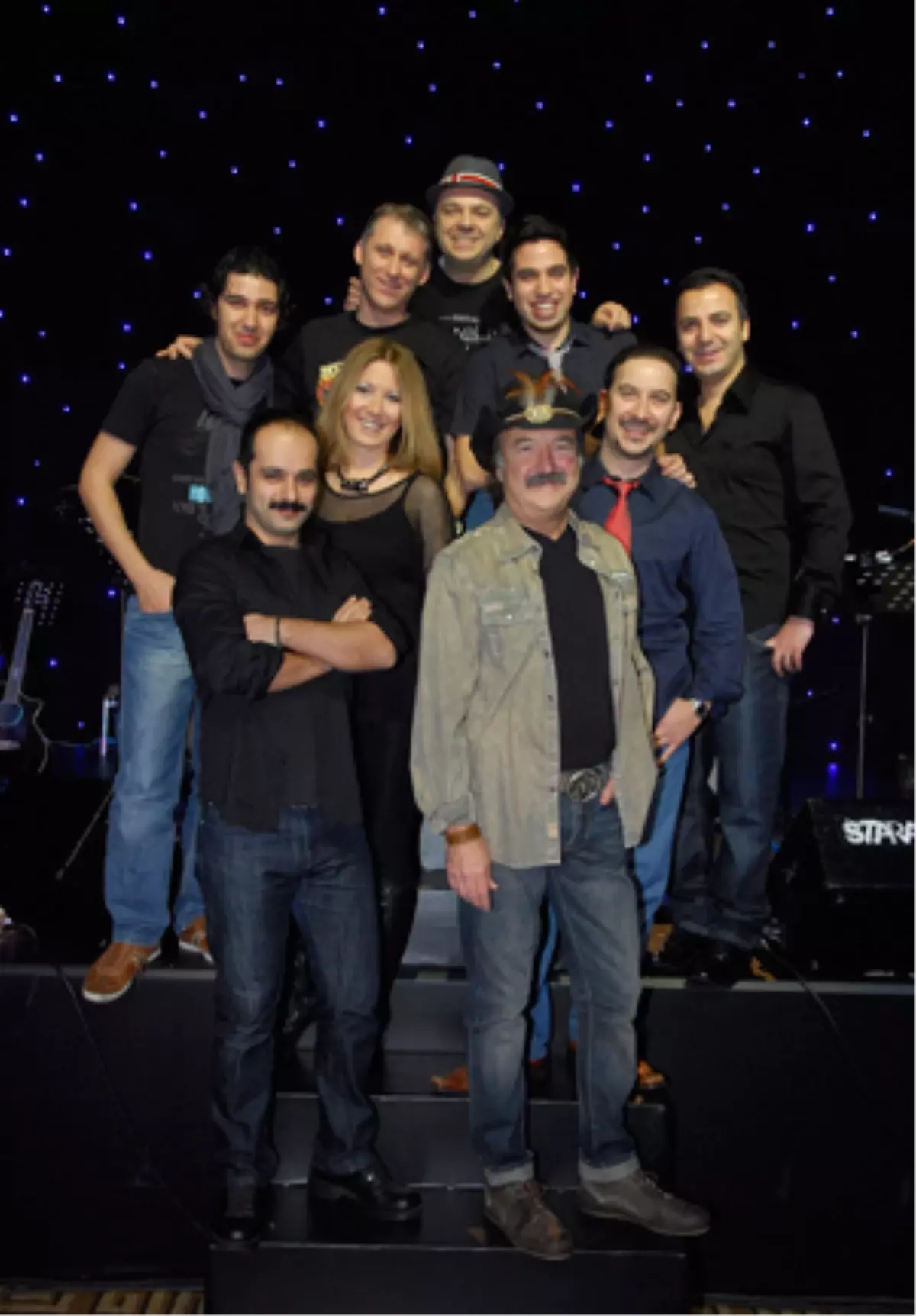 İş Dünyasının Sürpriz İsimleri Sahnede