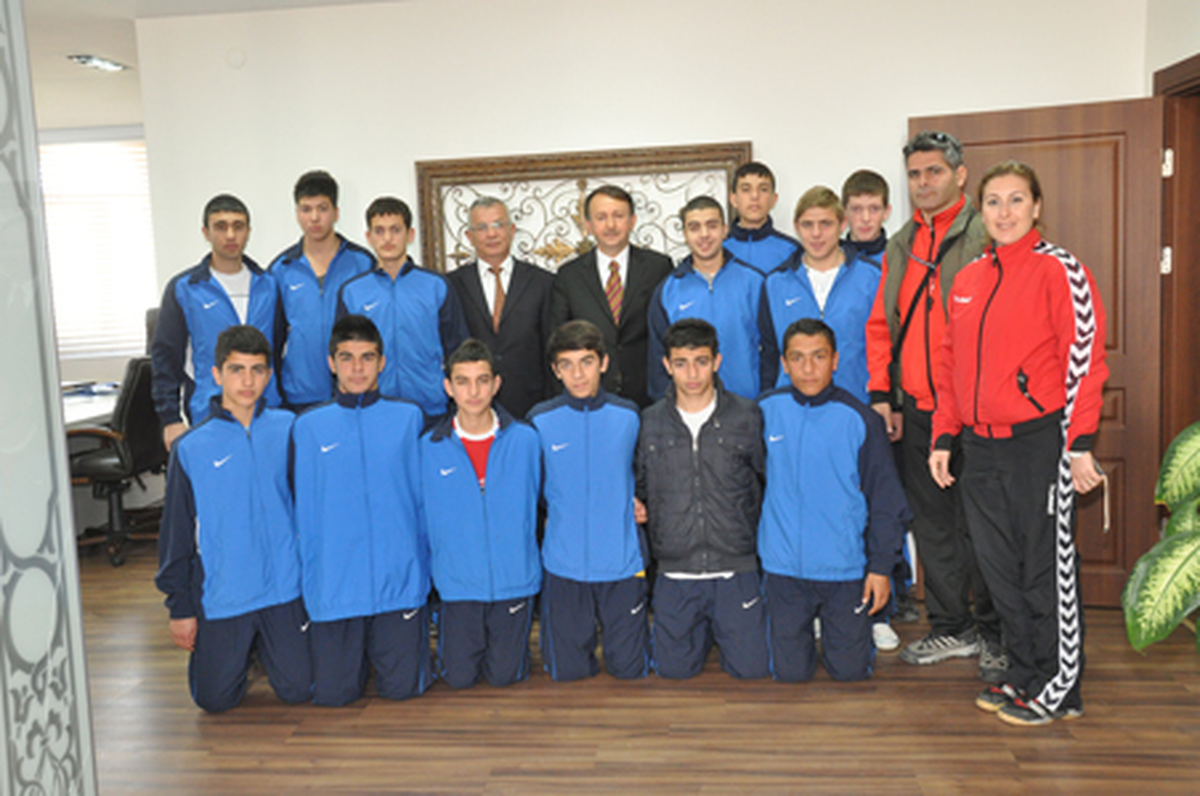 Karabalık\'a Öğrenci Ziyaretleri