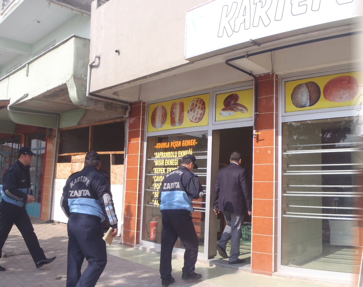 Kartepe Zabıtası\'ndan Fırın Denetimi