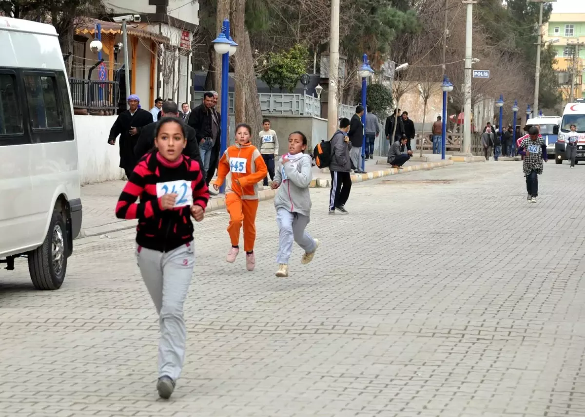 Öğrenciler Birincilik İçin Yarıştı