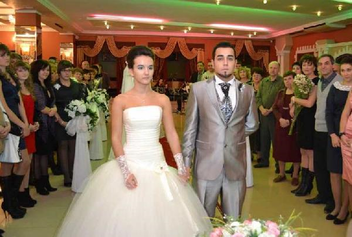 Sivaslı Fuat, Marmaris\'te Tanıştığı Julıa\'yla Rusya\'da Evlendi