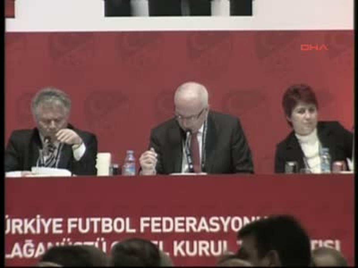 Tff Başkan Adayı Yıldırım Demirören: "Futbolumuzu Yeniden Seyredilebilir Hale Getirmemiz Gerekiyor"