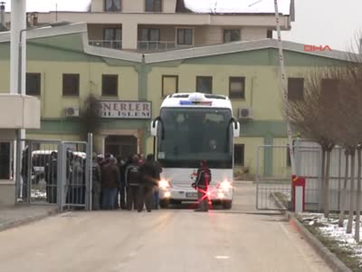 A Milli Futbol Takımı Çalışmalarını Bursaspor\'un Tesislerinde Sürdürdü