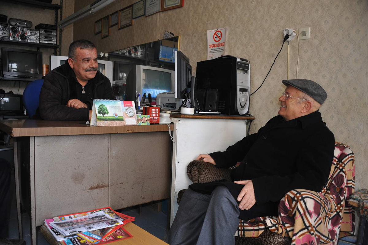Başkan Uğurlu Esnaf Ziyaretlerine Devam Ediyor