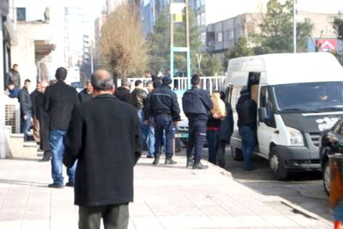 Cizre\'de KCK Operasyonu